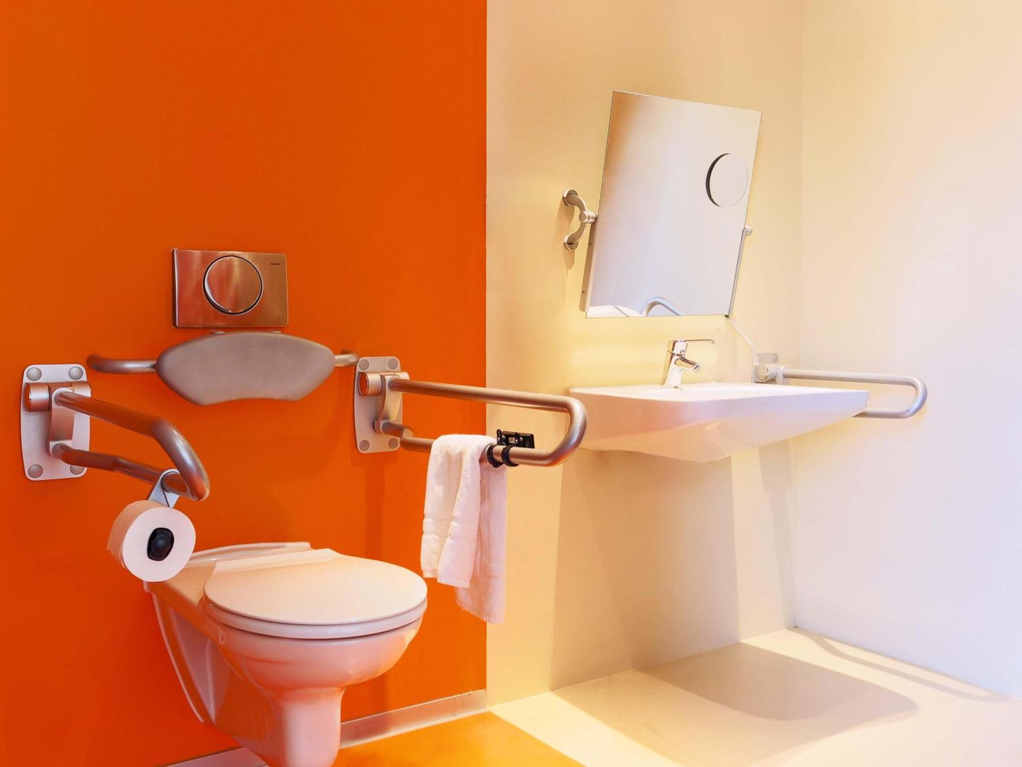 Hotel B&B Hotel Aalen 2*